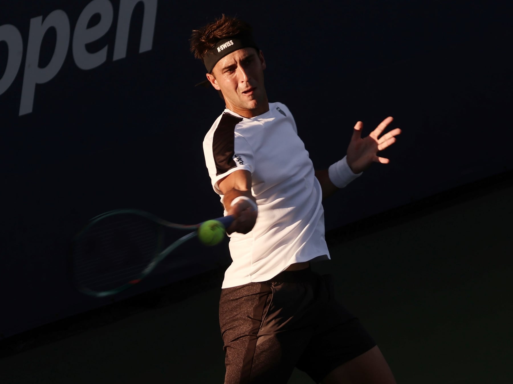 Etcheverry pasó de largo ante Navone y se prende en la pelea del US Open