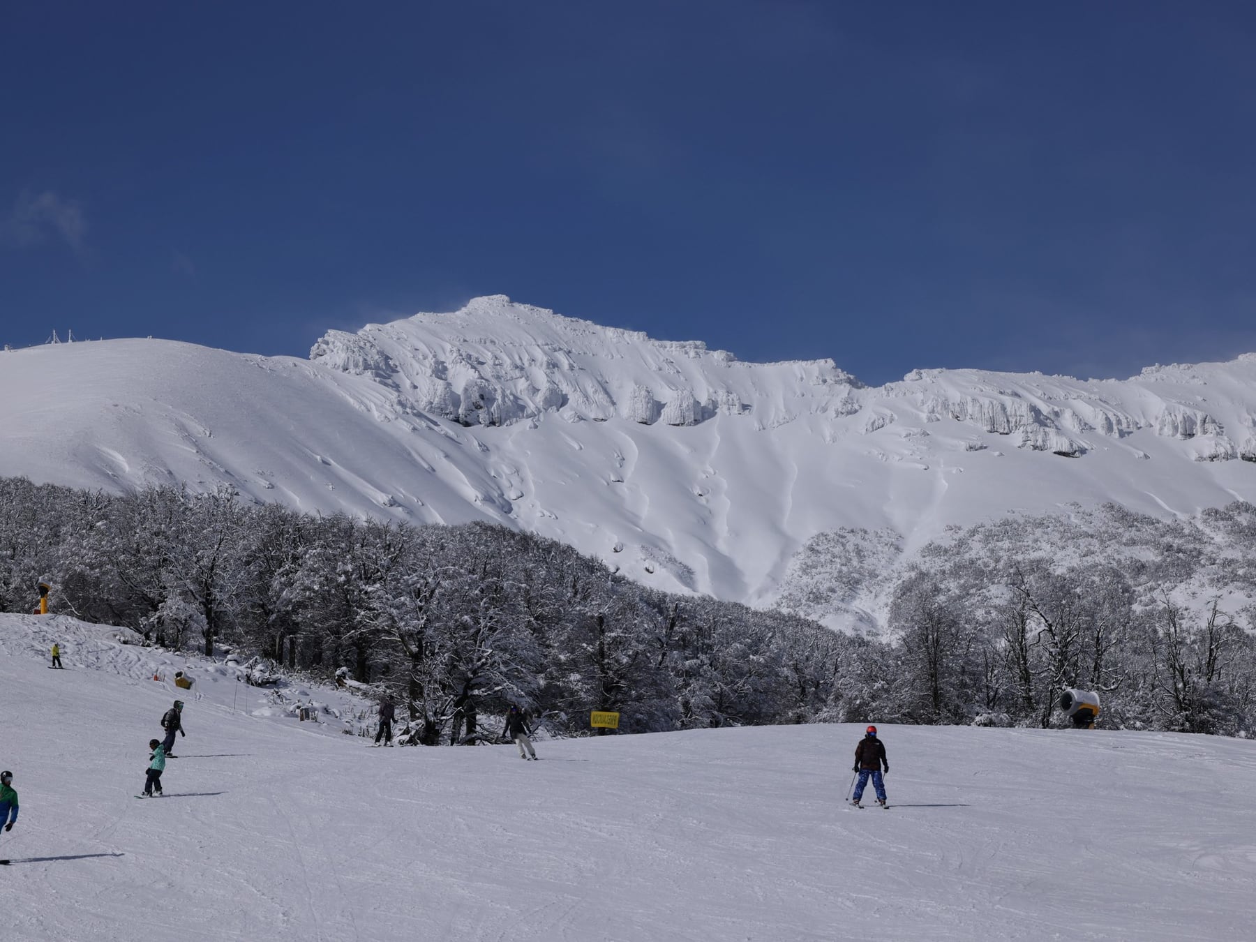 Septiembre, el mes amable de la nieve: los cerros argentinos bajan precios y estiran la temporada hasta octubre