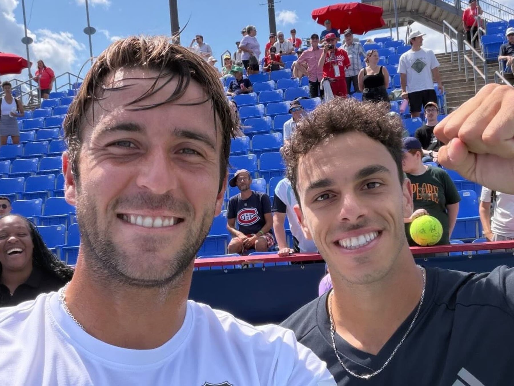 Cerúndolo y Etcheverry reavivan la ilusión argentina en Nueva York: doble presencia en octavos del US Open después de nueve años