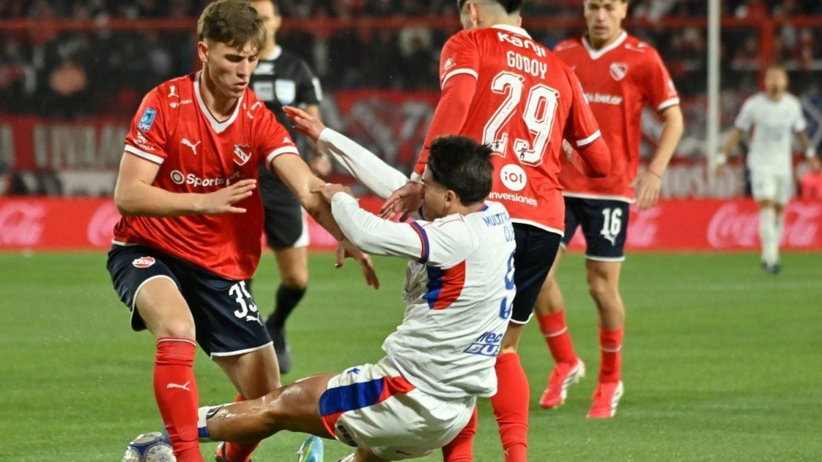 Empate con sabor a poco: Independiente y San Lorenzo no se sacaron diferencias en Avellaneda