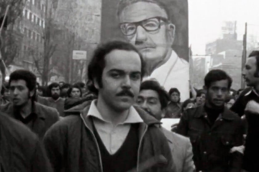 Patricio Guzmán y la cámara como memoria: revisitar «La batalla de Chile» en tres tiempos