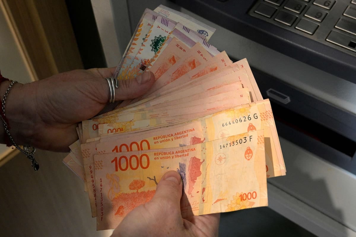 La mora en los créditos golpea más a los jóvenes, pero el grueso del dinero impago se concentra en los adultos de entre 35 y 44 años