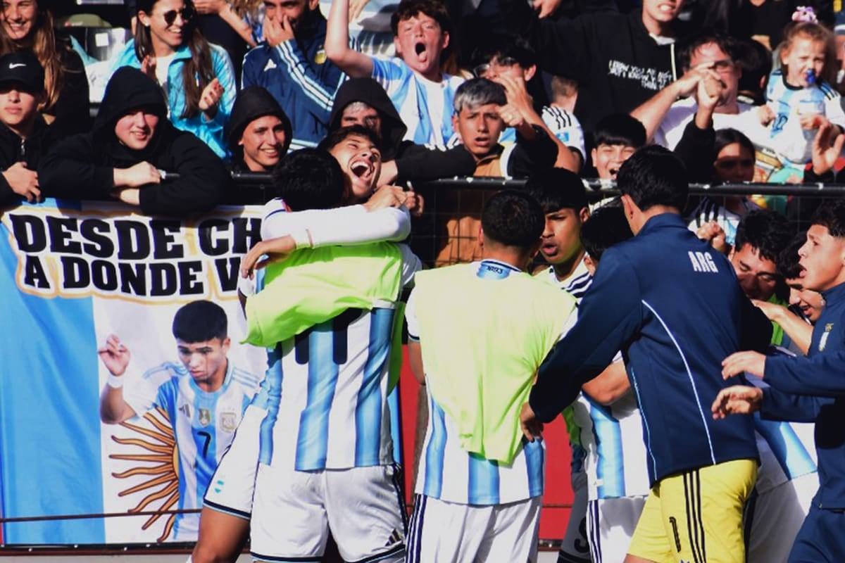 Argentina lo empató en el descuento y se metió en las semifinales del Sub 19 de los Suramericanos