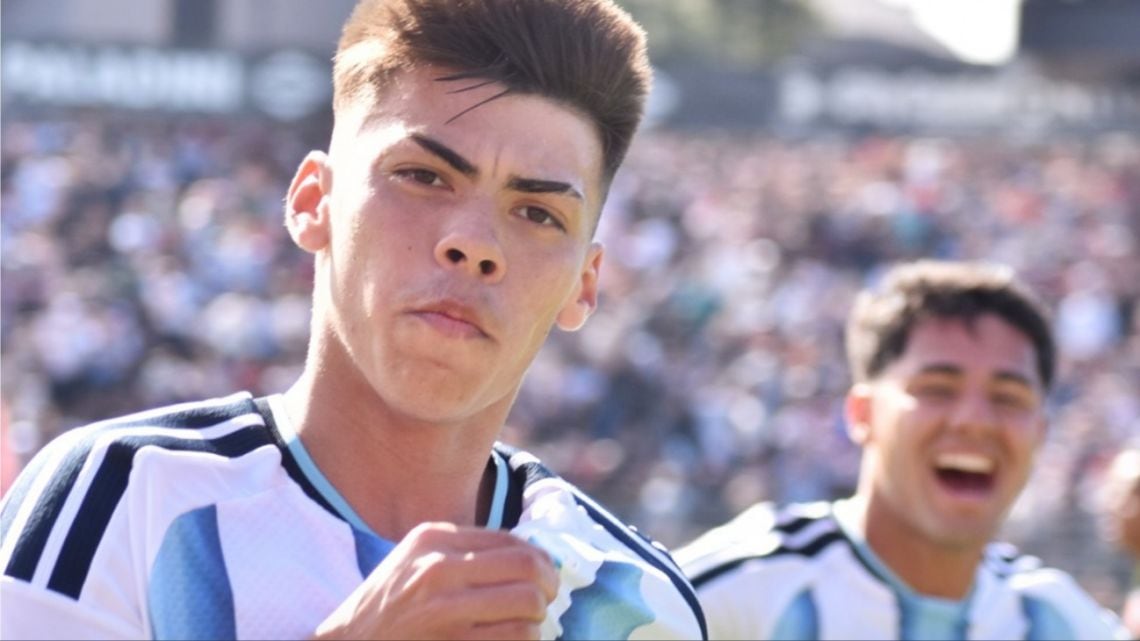 Argentina lo ganó sobre el final y se metió en la final del fútbol en los Suramericanos