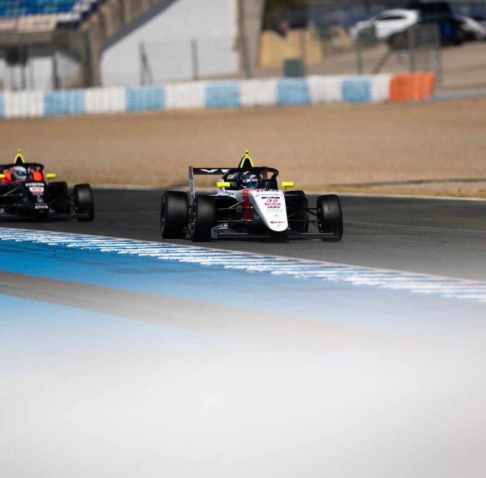 Bulbarella cerró la primera carrera en Jerez con seis lugares ganados y va por la Sprint
