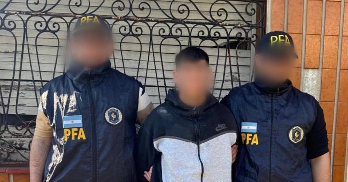 Detienen en Banfield a un prófugo de 23 años acusado de abusar de su hermana menor en Tres de Febrero