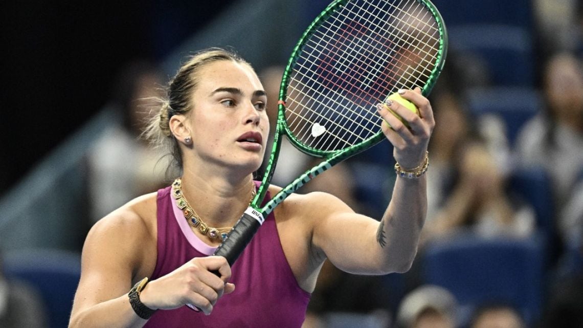 Sabalenka volvió al ruedo en Pekín con un triunfo inapelable sobre Zarazúa