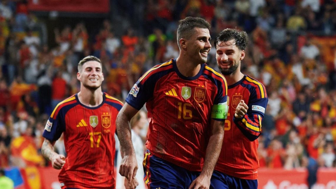 España se dio el gusto en Oviedo: 3-1 a Chequia y sigue como único líder del Grupo A3