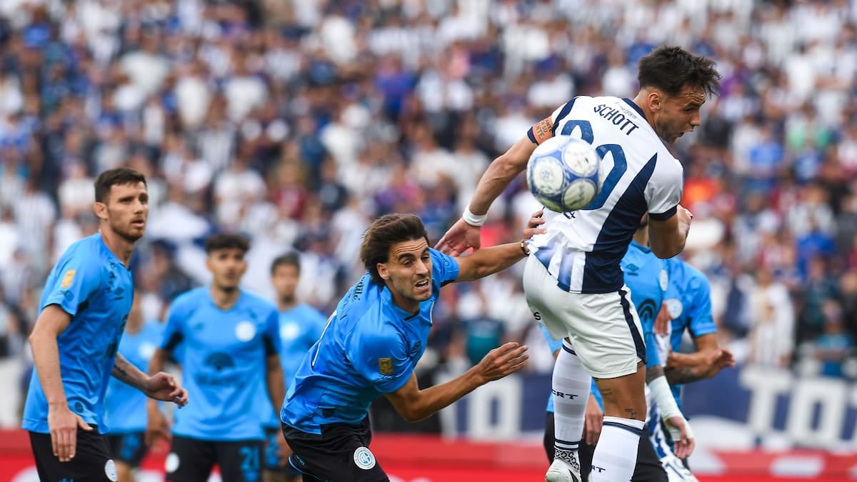 Hernández le dio a Belgrano un clásico que se le había escapado y Talleres se quedó con dos palos y un montón de dudas