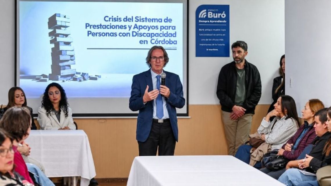 Discapacidad en Córdoba: la Defensoría del Pueblo advierte esperas de hasta catorce meses para rehabilitar, conseguir una protesis o acceder a un medicamento