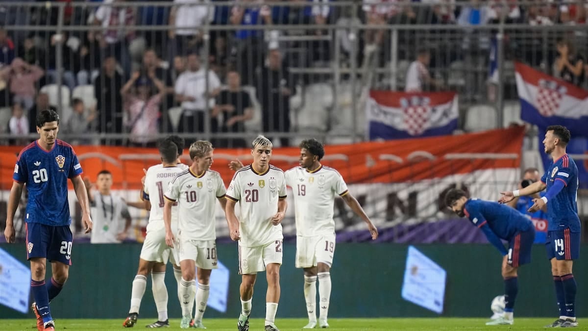 España lo ganó en el descuento y con uno más: Merino apareció dos veces para dar vuelta el partido ante Croacia