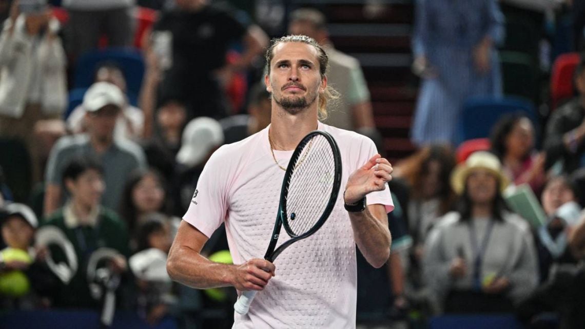 Zverev sobrevivió a la artillería de Bublik y se metió en cuartos del Masters 1000 de Shanghái