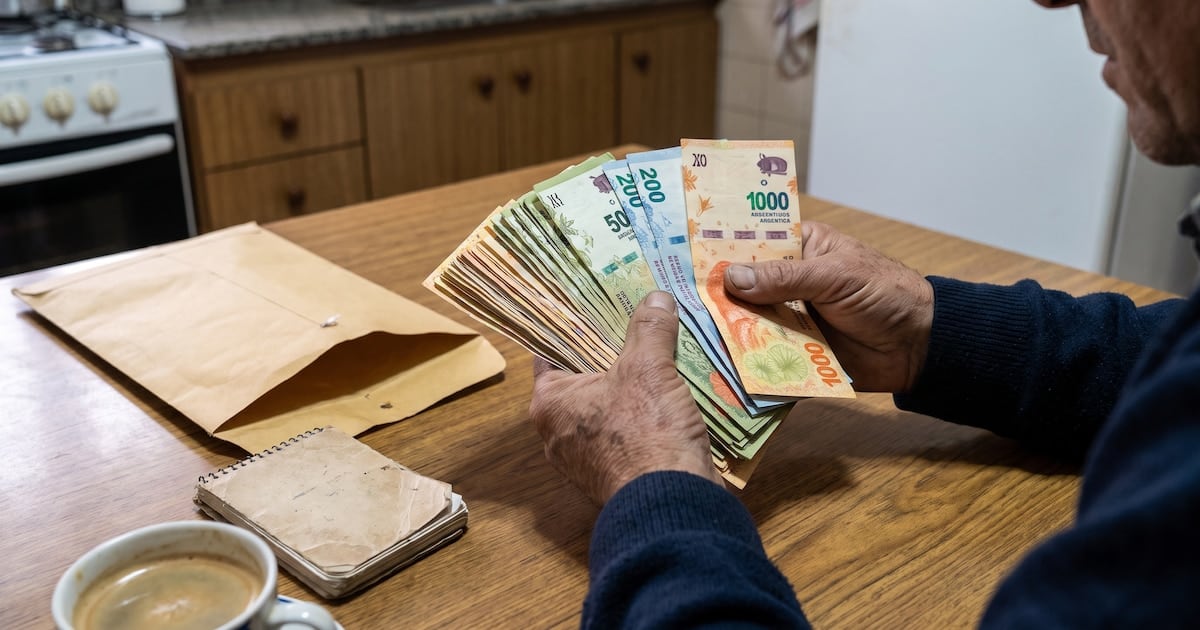 El peso del crédito sobre las familias: la mora ya alcanza a uno de cada cuatro deudores y se profundiza en el norte del país