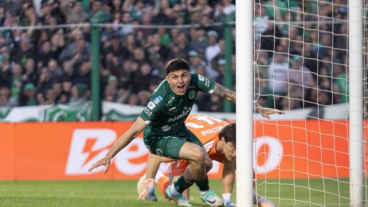Sarmiento dio el golpe en Junín, le ganó 1-0 a River y se acomodó arriba en el Clausura