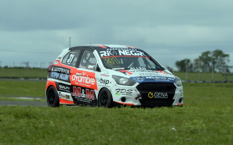 Eidelstein se plantó bajo la lluvia y se adueñó de la clasificatoria del Turismo Pista en Concepción del Uruguay
