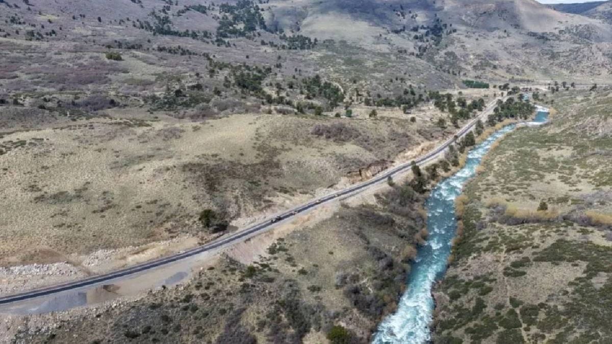 La ruta 23 empieza a borrarle el ripio al mapa cordillerano del Neuquén