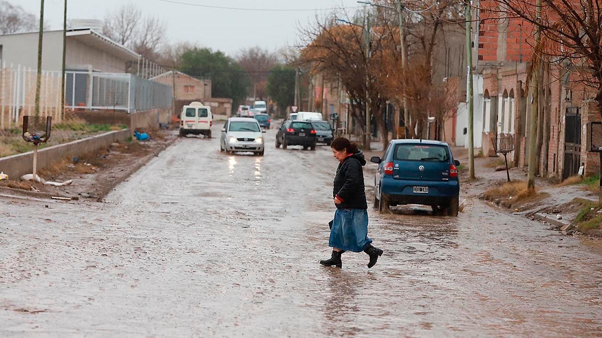 Cuando el agua vuelve a donde nadie la esperaba: cómo se prepara Neuquén frente a un nuevo escenario de tormentas