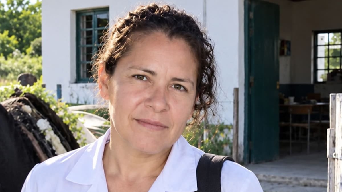 Investigan la desaparición de una docente rural en Corrientes y detienen a tres)|

