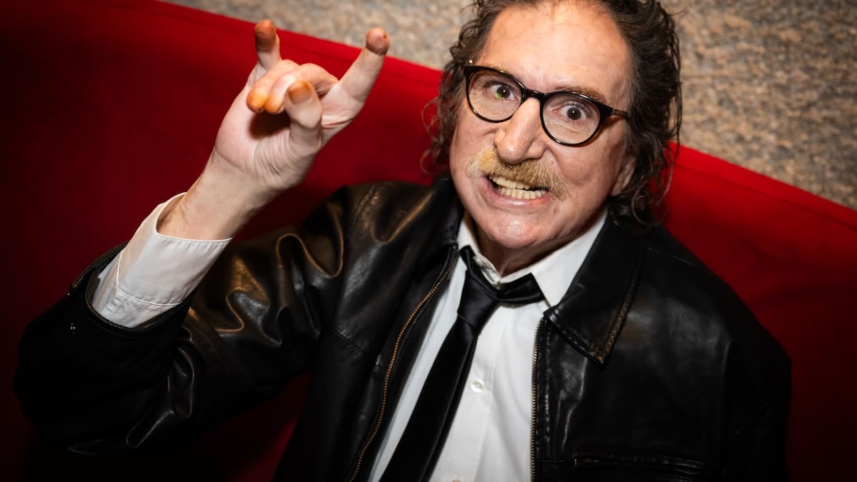 Charly García llegó a los 75 entre cánticos, homenajes y el anuncio de un documental