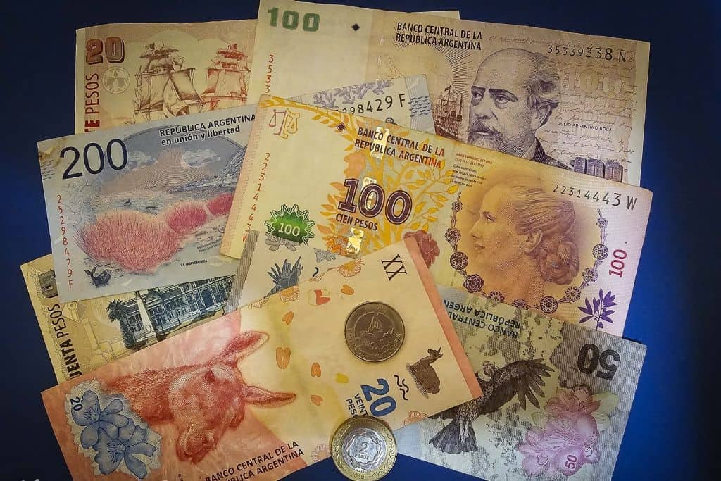 El dólar oficial abre la semana en $1.500 y la inflación de septiembre llega al 33,4% interanual