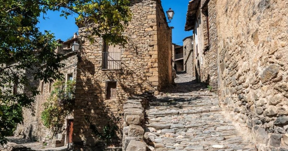 Montañana: el pueblo medieval que resistió el tiempo entre bardas y murallas
